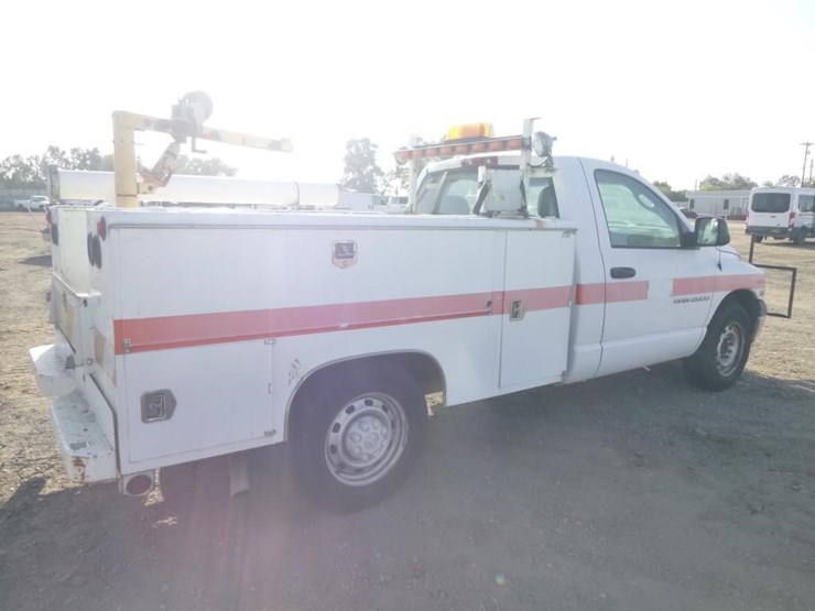 2005-dodge-ram-2500-image-4