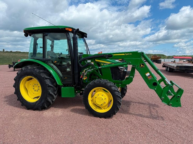 john-deere-5065e-image-3
