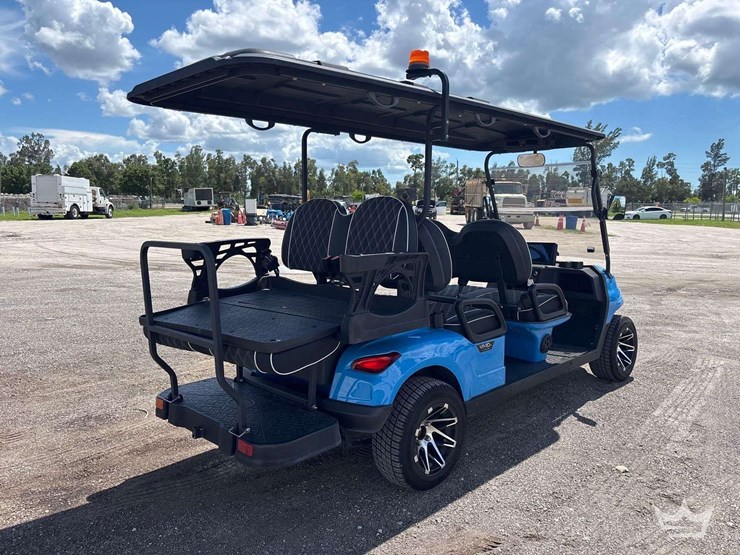 2024-vivid-ev-6-person-electric-cart-image-3