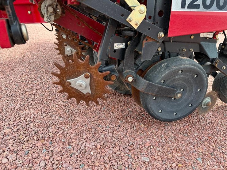 case-ih-1200-image-8
