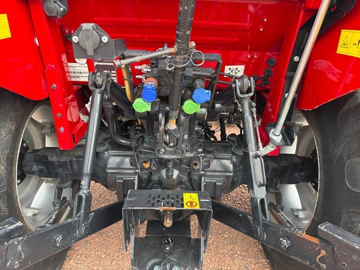 case-ih-farmall-75c-image-24
