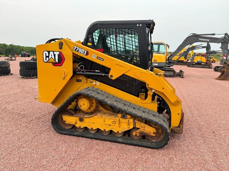 caterpillar-279d3-image-3