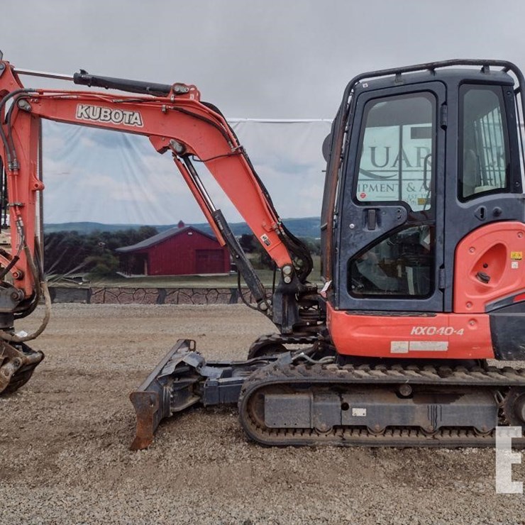 2016 KUBOTA KX040-4