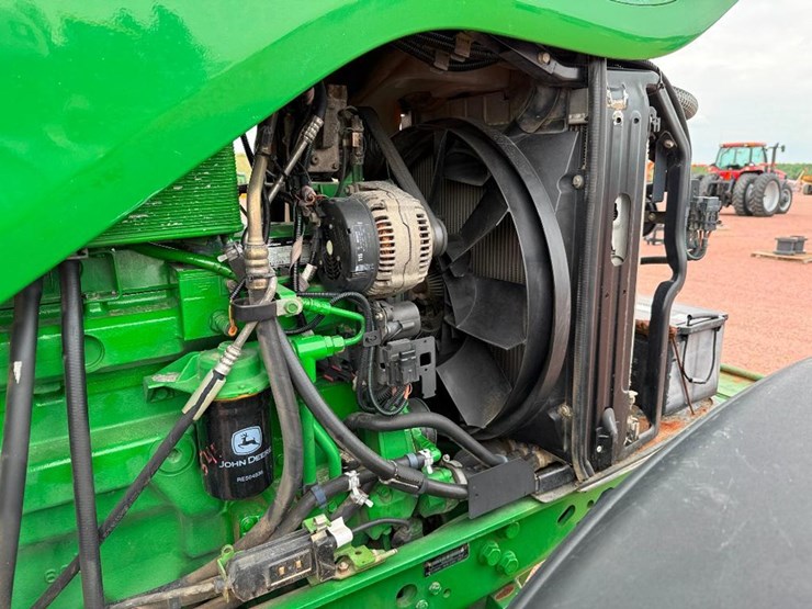 john-deere-7220-image-36