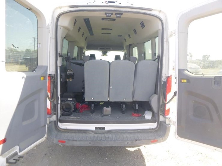 2018-ford-transit-image-21