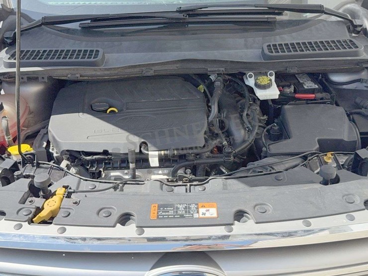2017-ford-escape-se-image-25