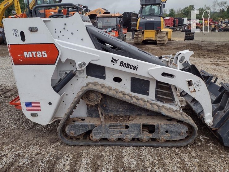 2019-bobcat-mt85-image-18