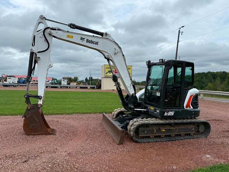 bobcat-e85-image-1