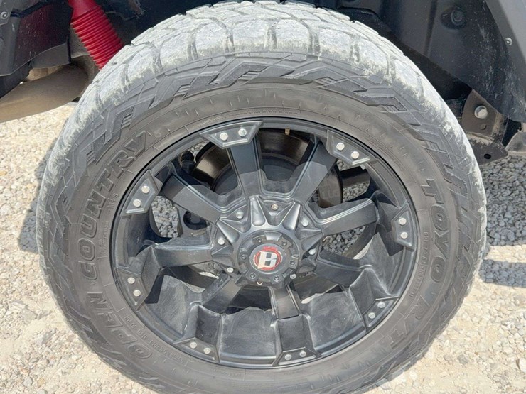 2018-jeep-wrangler-sport-image-23