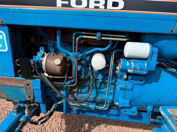 ford-7610-ii-image-21