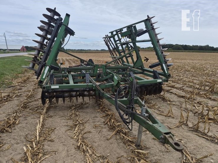 john-deere-724-image-5