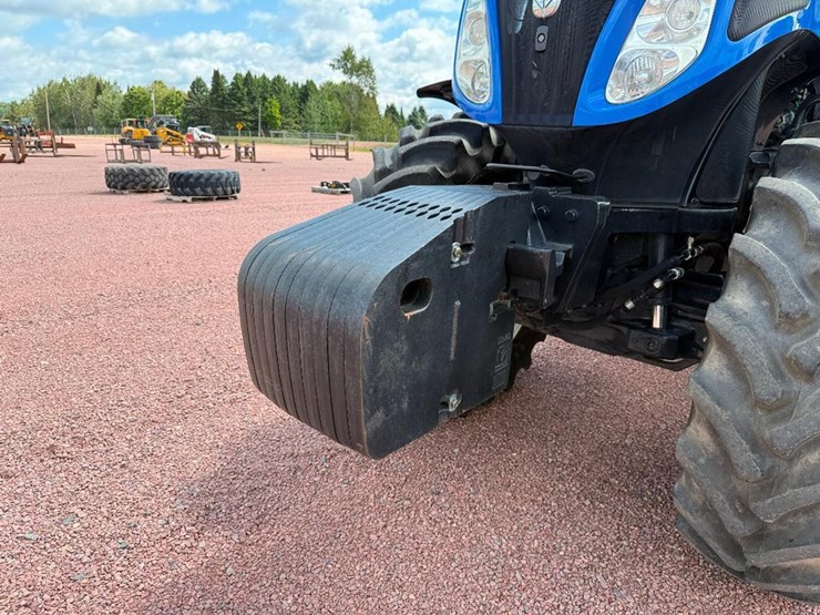 new-holland-t8.320-image-47