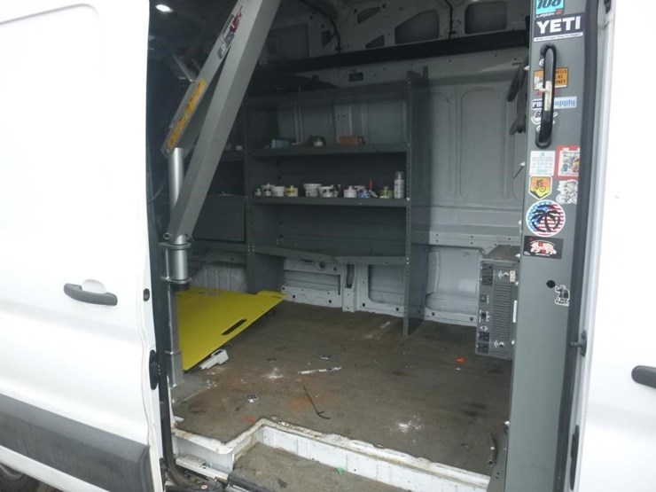2018-ford-transit-image-7