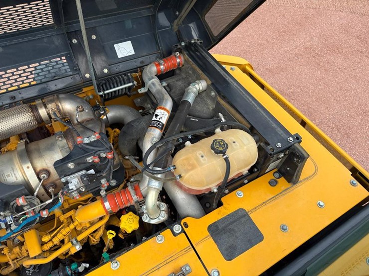 deere-130g-image-43