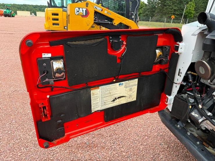 bobcat-t595-image-31