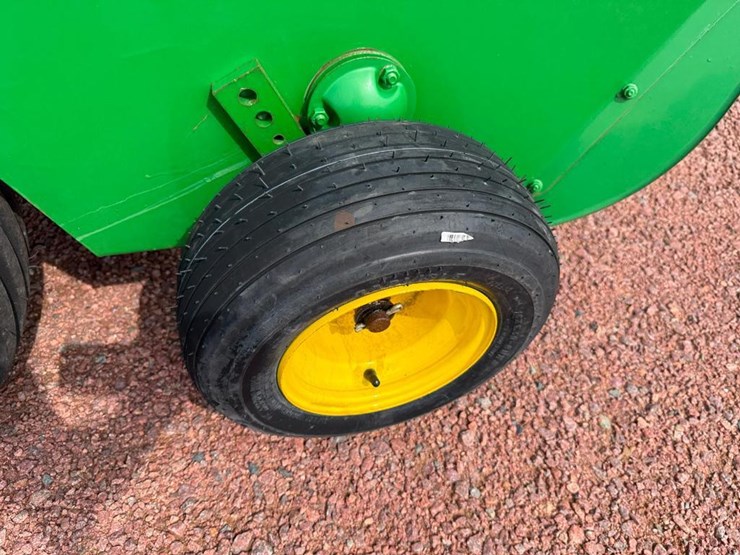 2022-john-deere-328-image-27