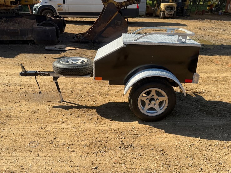 #1076-•-offered-at-no-reserve-|-2014-tow-behind-motorcycle-cargo-trailer-image-2