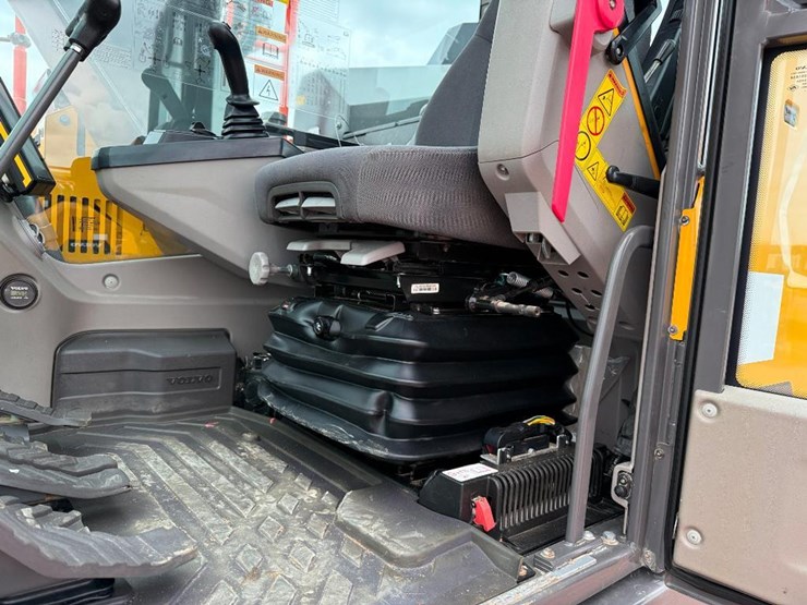 volvo-ecr145el-image-55
