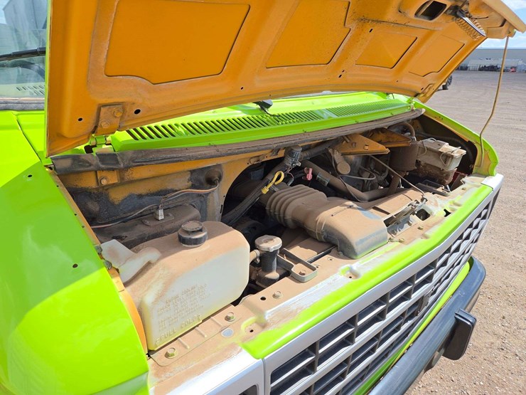 1993-gmc-3500-image-30