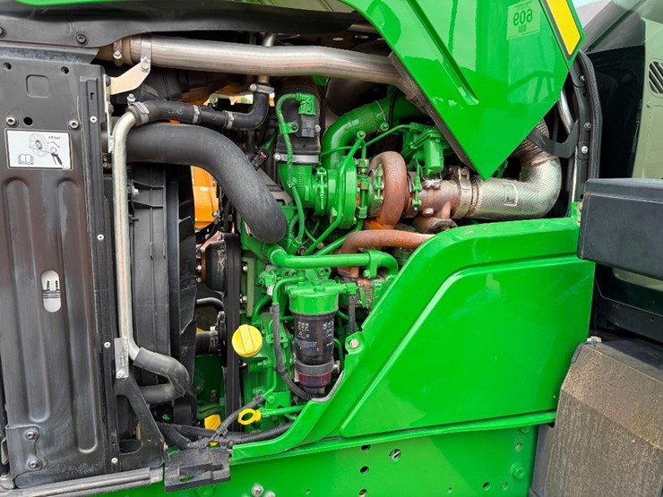 john-deere-6120r-image-34