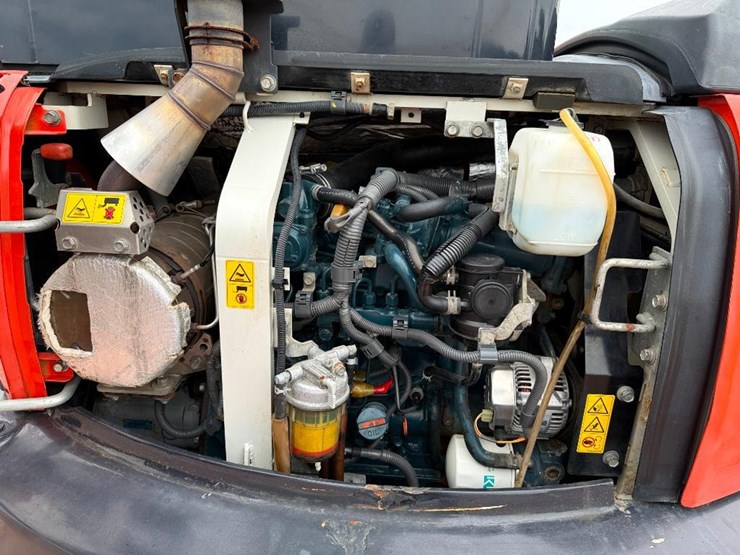 kubota-u55-4-image-32