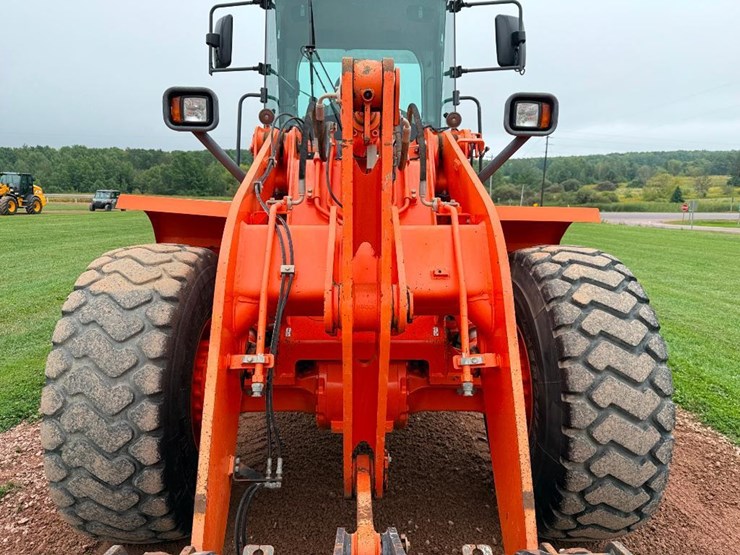 2017-doosan-dl250-5-image-33