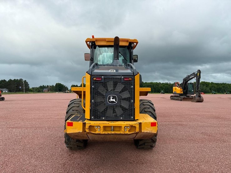 2019-deere-544l-image-5