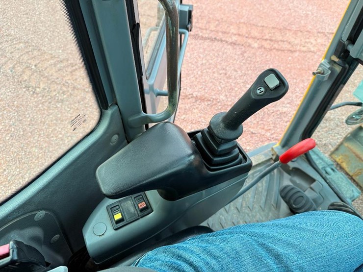 volvo-ecr88-image-55