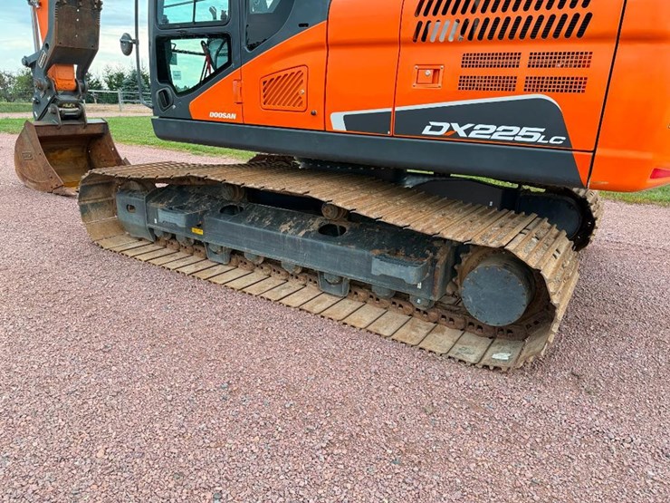 2016-doosan-dx225-lc-5-image-7