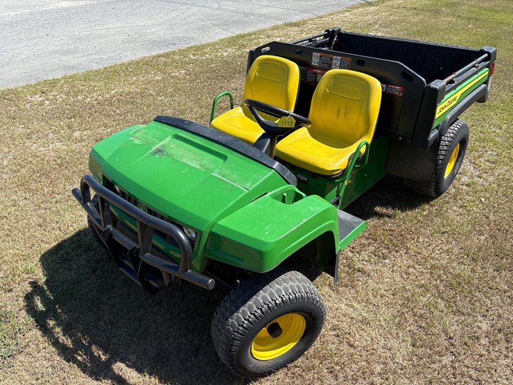 john-deere-gator-image-1