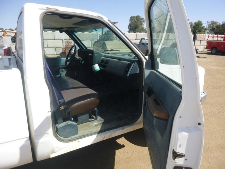 1990-chevrolet-k1500-image-14