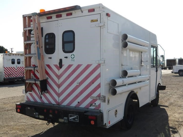 2003-workhorse-p42-image-3