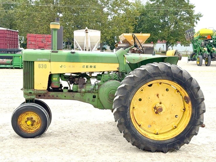john-deere-630-image-4