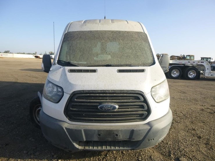2019-ford-transit-image-22