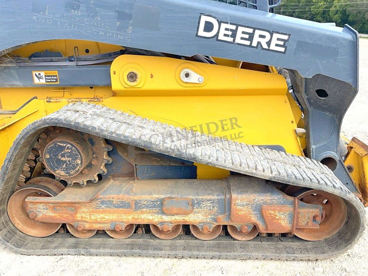2020-deere-331g-image-14