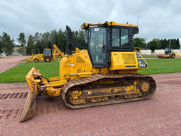 komatsu-d51px-24-image-1