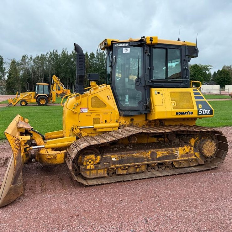 KOMATSU D51PX-24