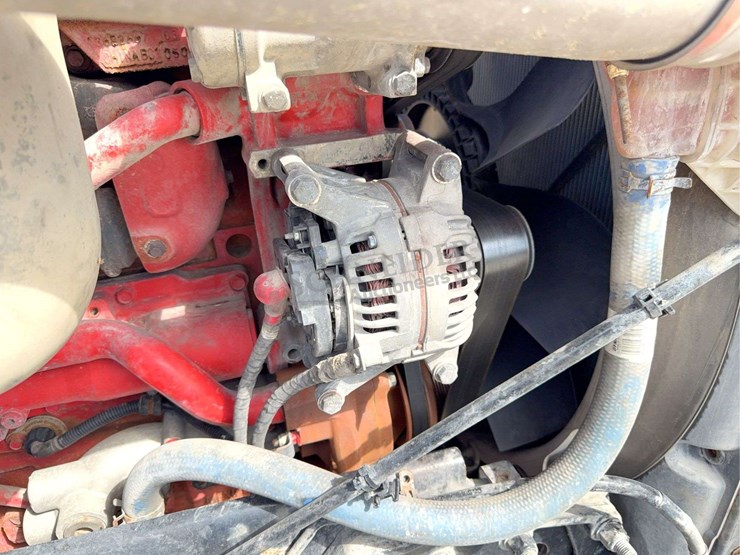 2020-peterbilt-579-image-64