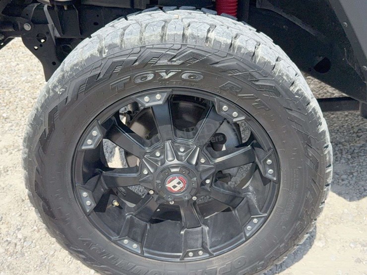 2018-jeep-wrangler-sport-image-58