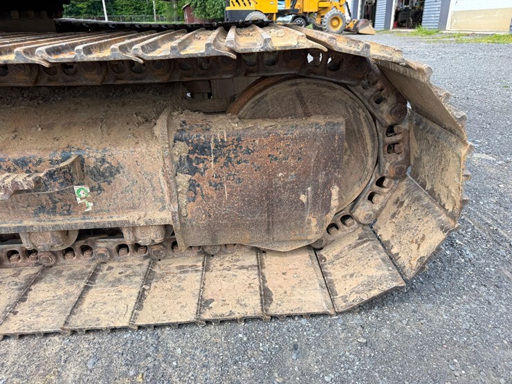 2016-caterpillar-313flgc-image-19