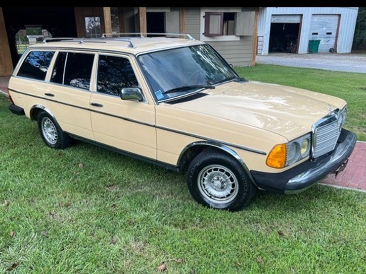 #1036-•-offered-at-no-reserve-|-1985-mercedes-benz-300td-image-1
