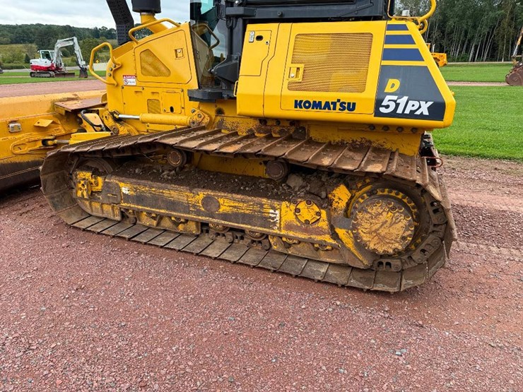 komatsu-d51px-24-image-7