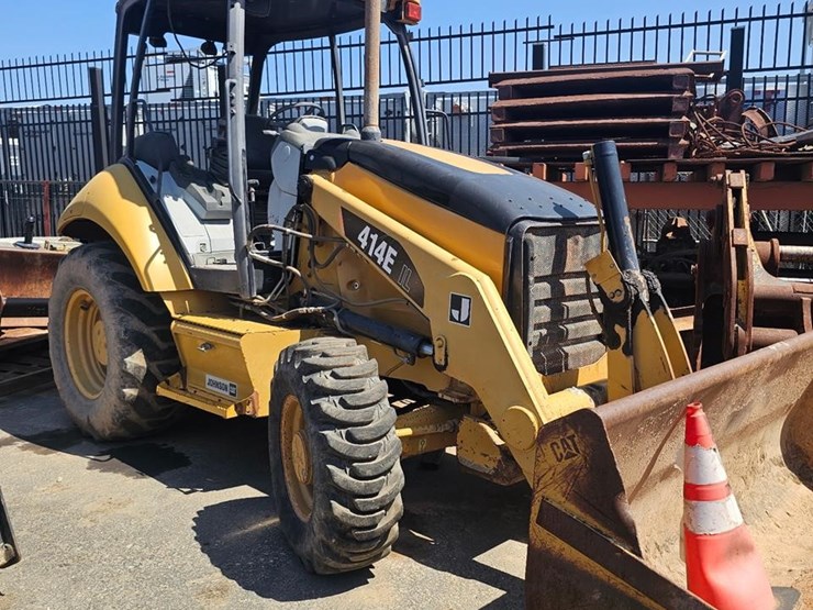 2006-caterpillar-414e-il-image-1