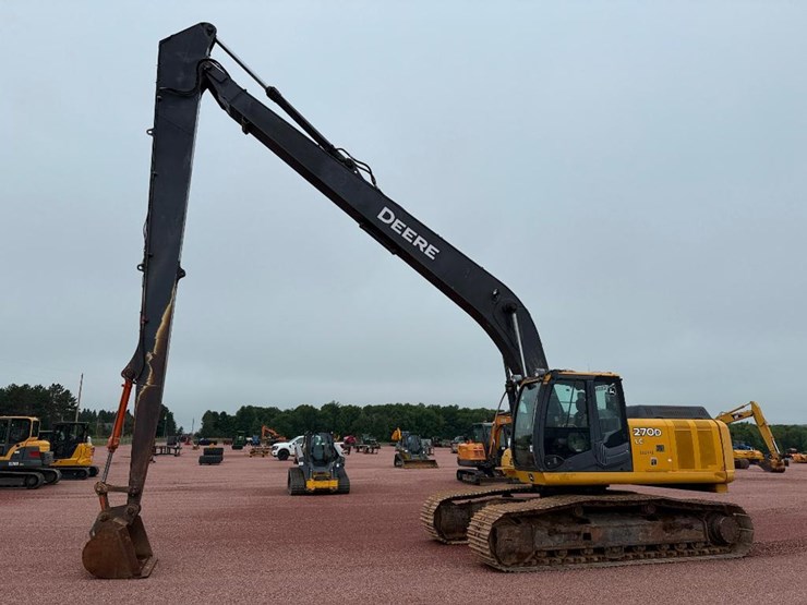 john-deere-2010-image-1
