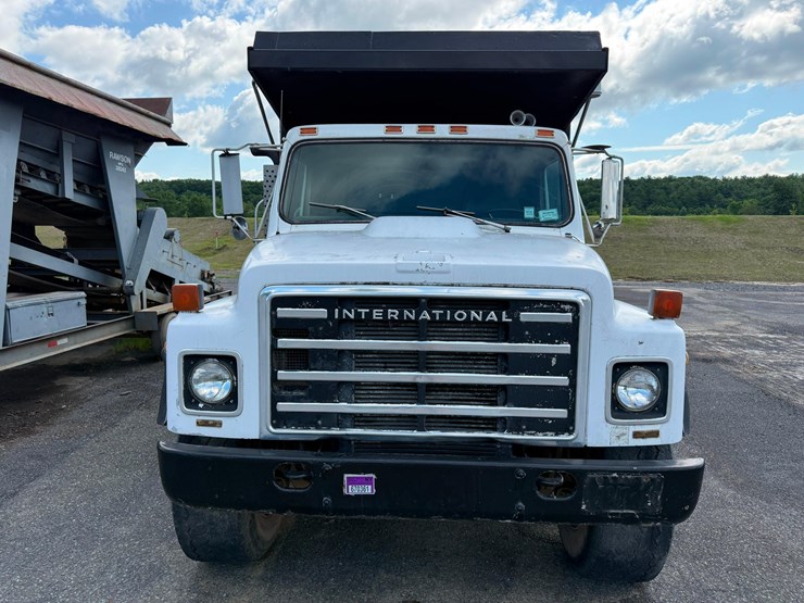 1986-international-7-image-6