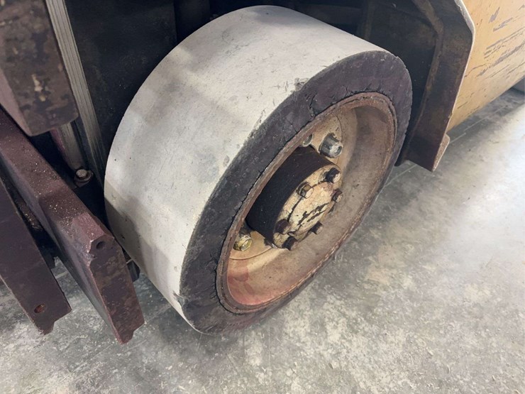 yale-lp-forklift-type-g-image-63