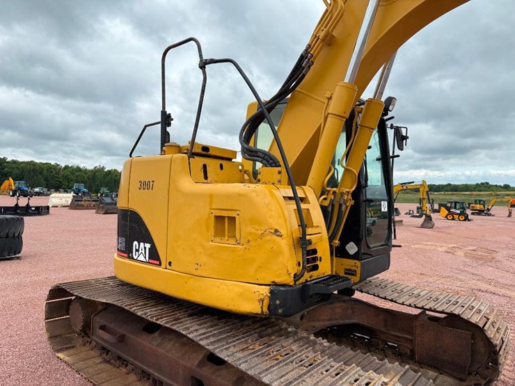 2004-caterpillar-314c-image-18