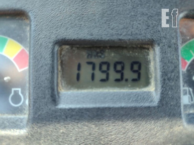 2021-bobcat-toolcat-5600-image-6
