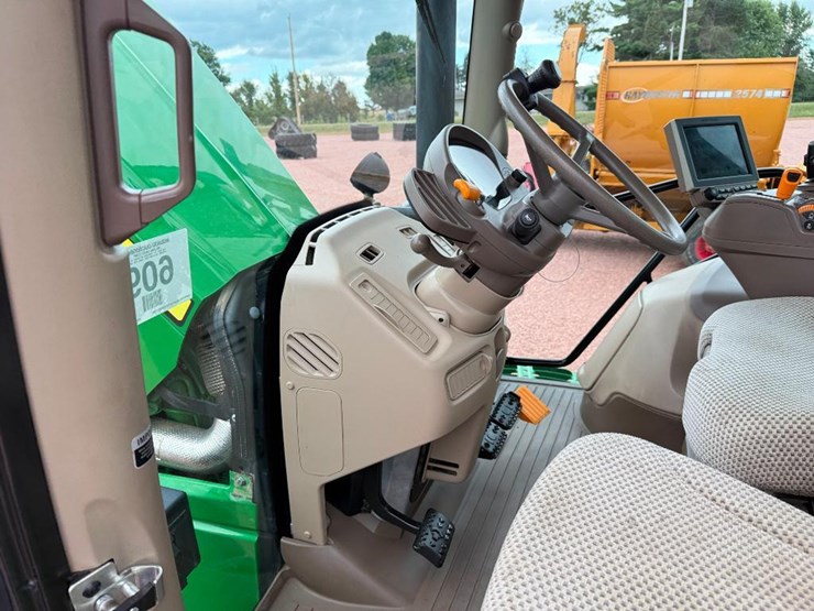 john-deere-6120r-image-49