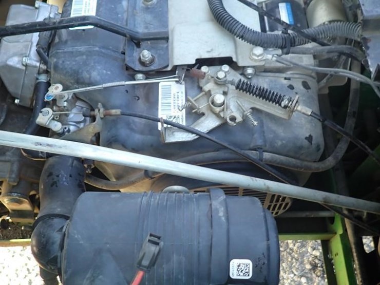 2012-john-deere-gator-image-9